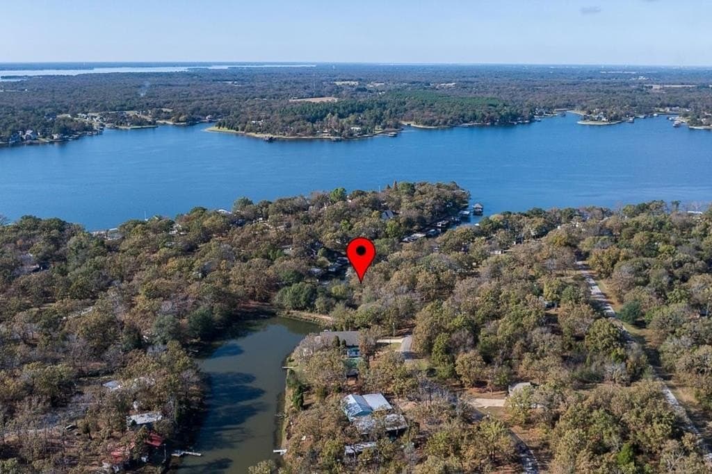 0.3 acres in Henderson County