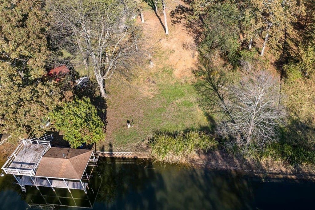 0.3 acres in Henderson County featured view