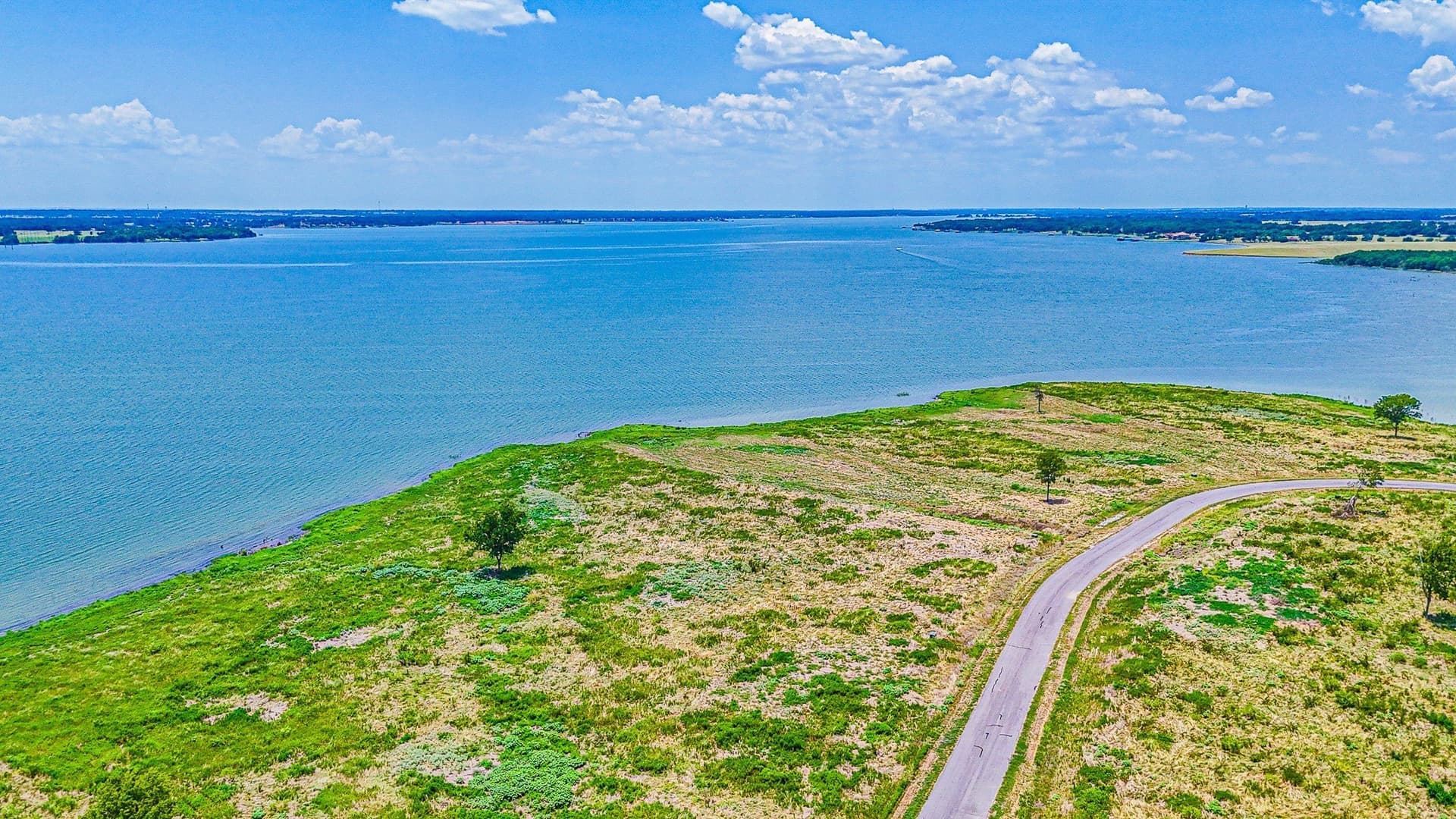1.32 acres in Navarro County featured view
