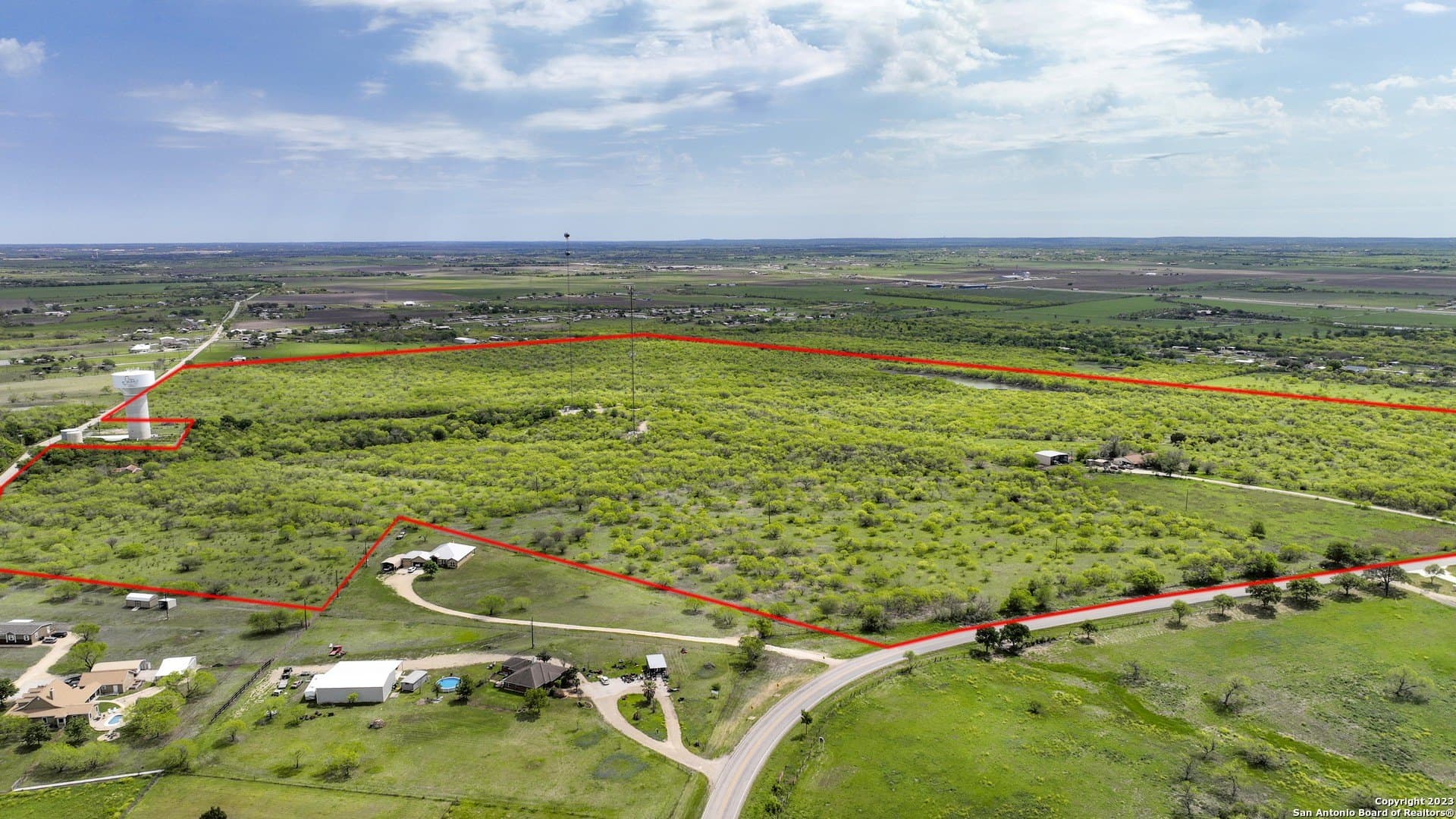 183.18 acres in Guadalupe County - photo 8
