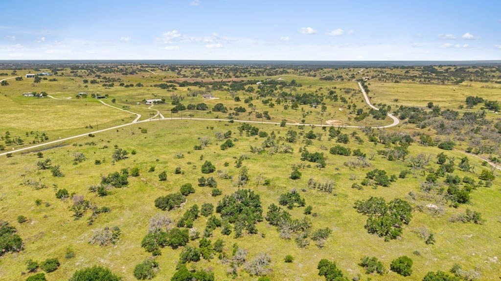 10.02 acres in Gillespie County - photo 6