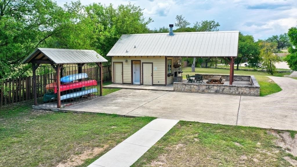 2.14 acres in Kerr County - photo 8
