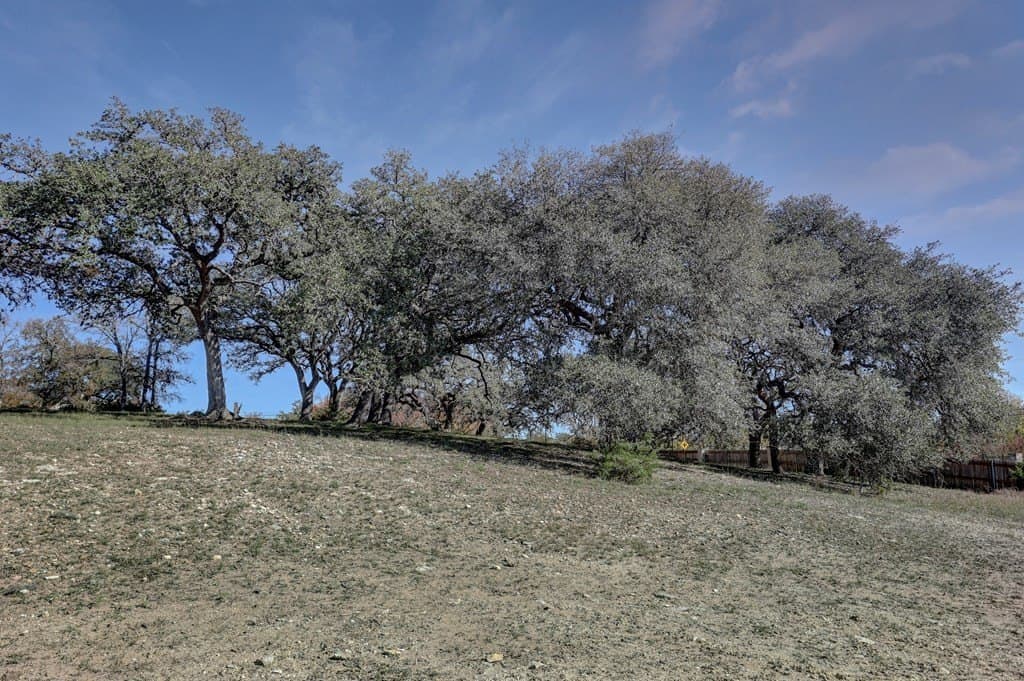 2.14 acres in Kerr County - photo 23