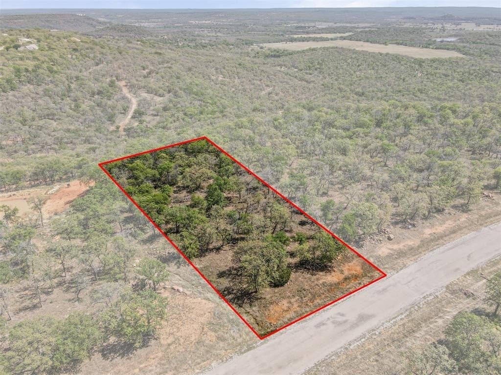 1.06 acres in Palo Pinto County gallery image 3