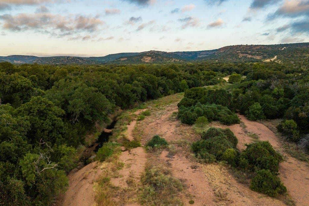 194.47 acres in Gillespie County - photo 11