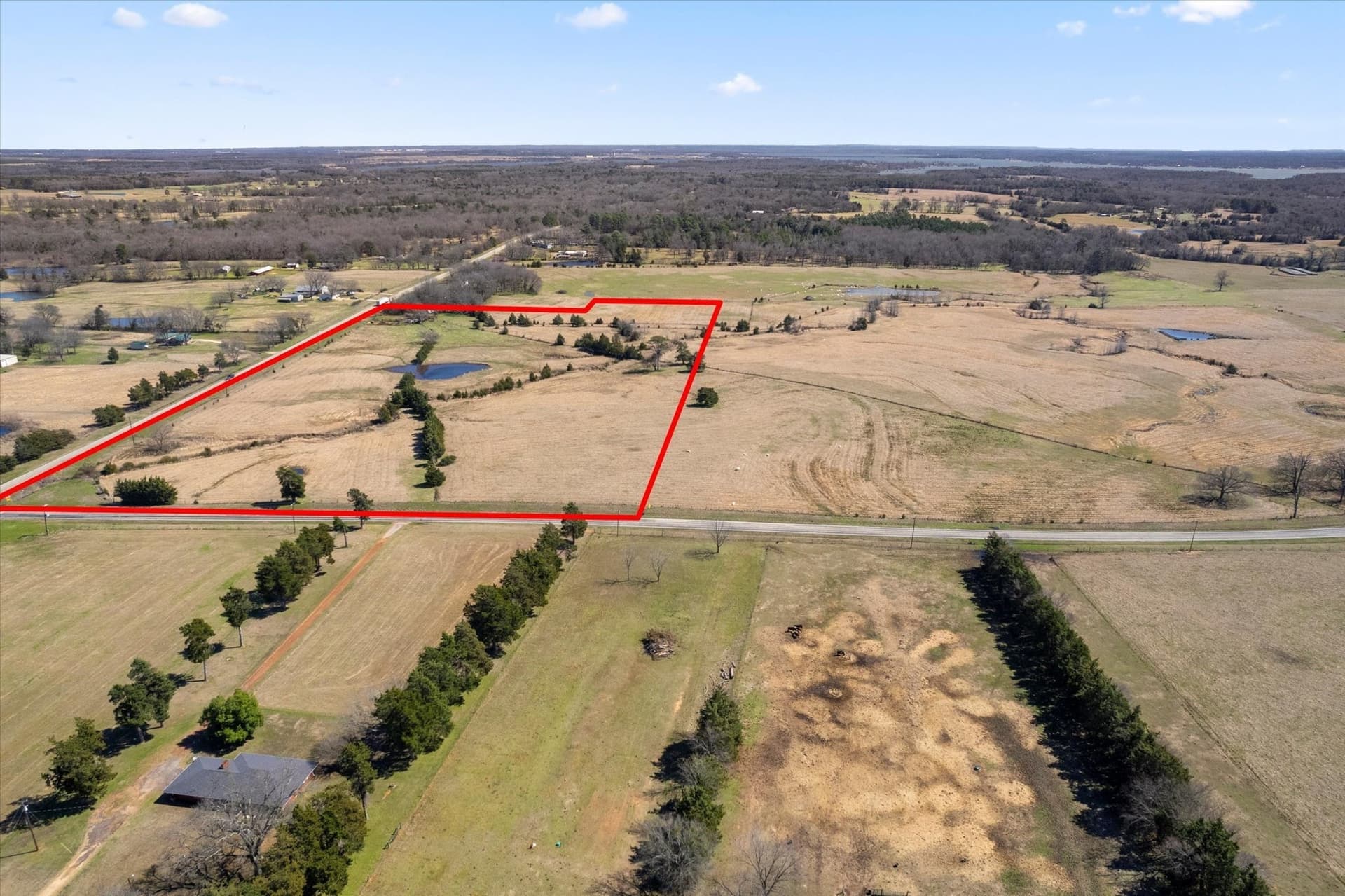 21.92 acres in Titus County - photo 2