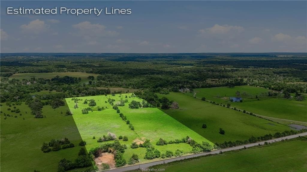 15.92 acres in Robertson County