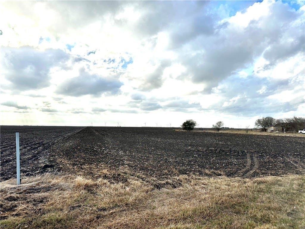 22.84 acres in San Patricio County featured view