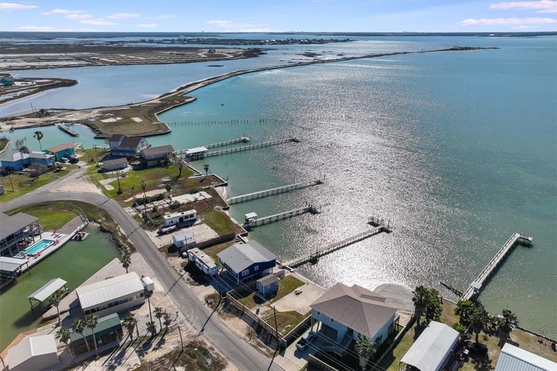 0.09 acres in Aransas County - photo 13