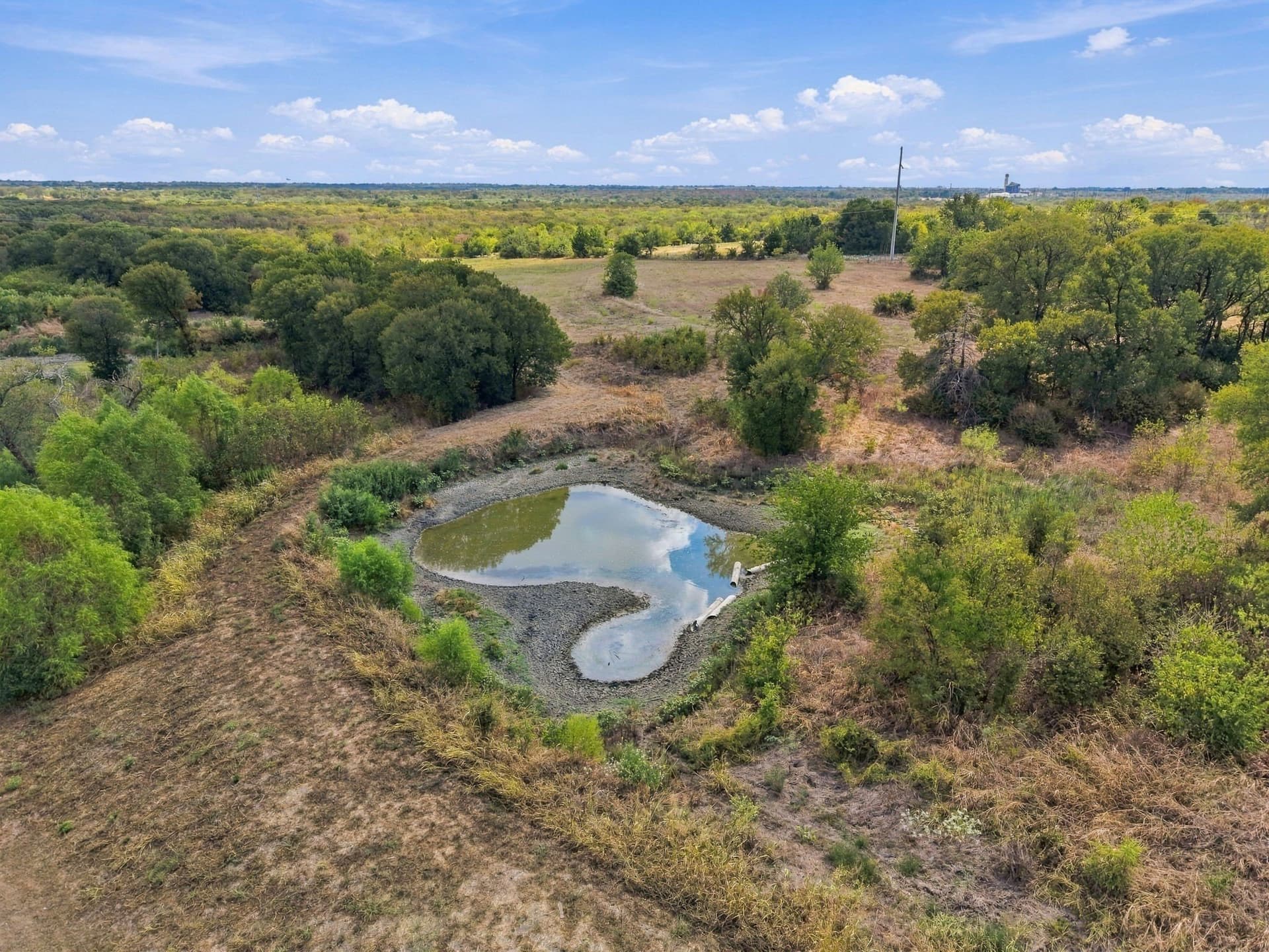 12.65 acres in Ellis County - photo 2