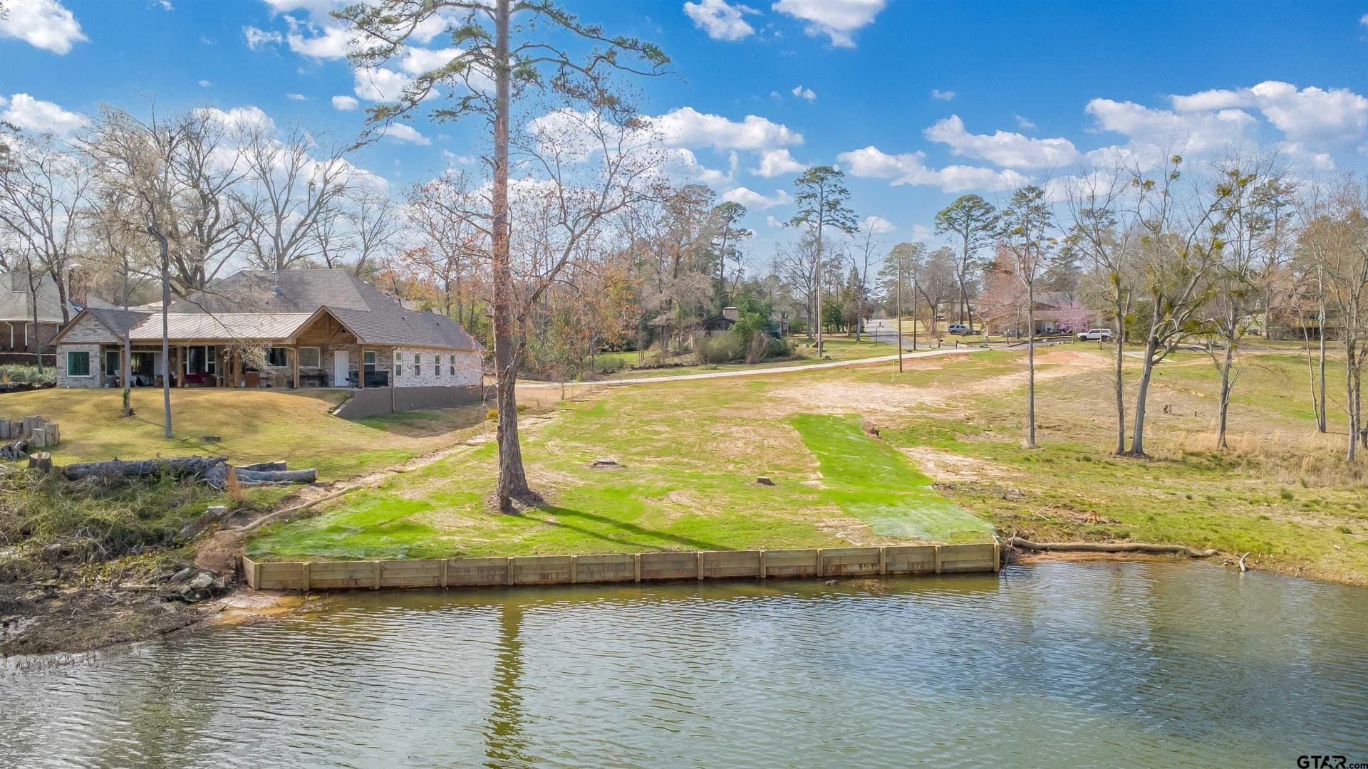 0.57 acres in Smith County