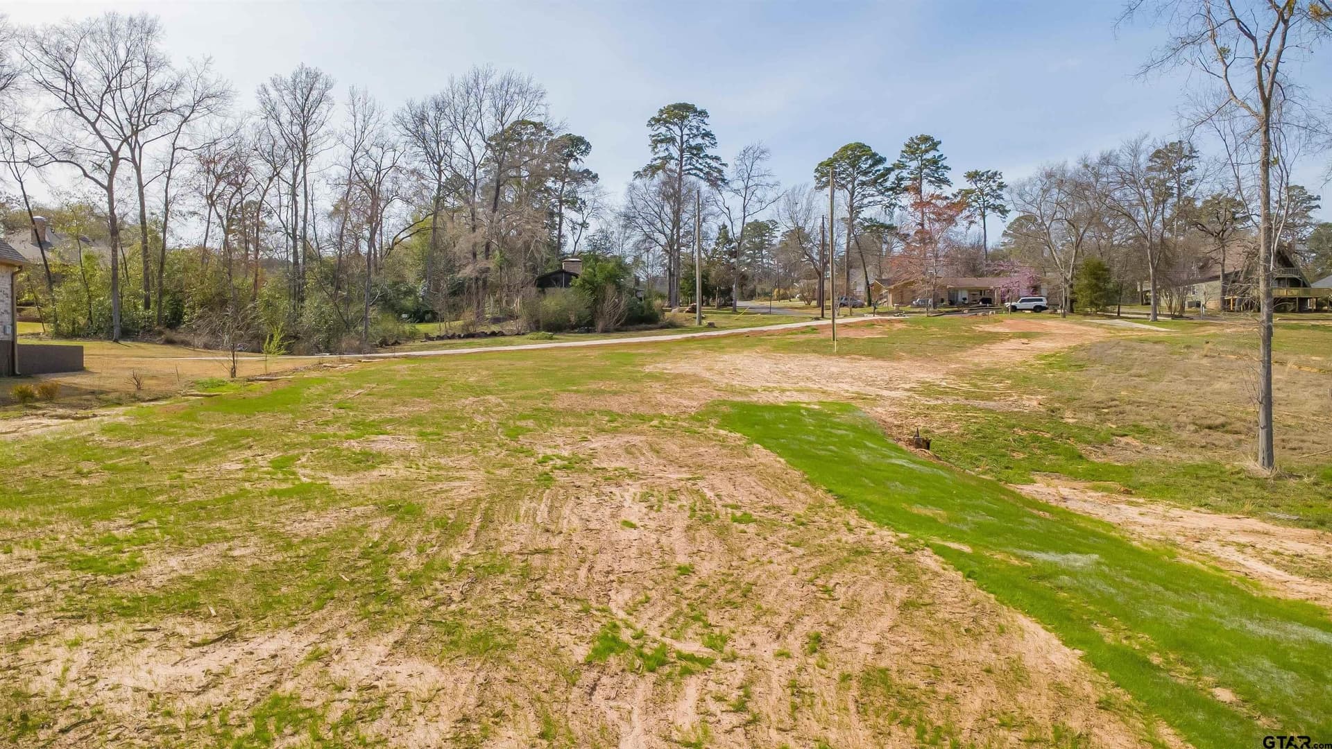 0.57 acres in Smith County - photo 15