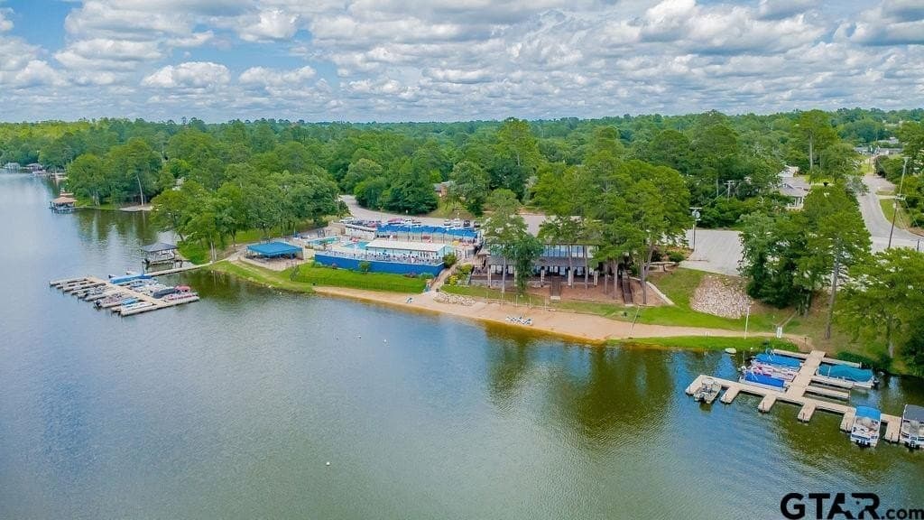 0.57 acres in Smith County - photo 38
