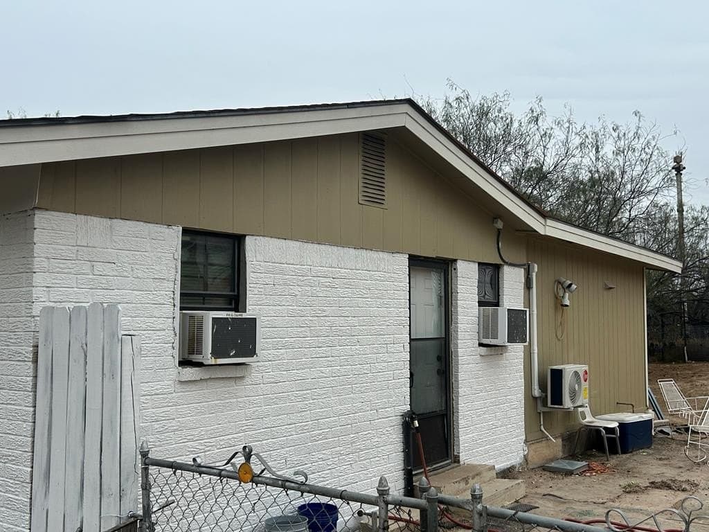 5,987 acres in Maverick County gallery image 4