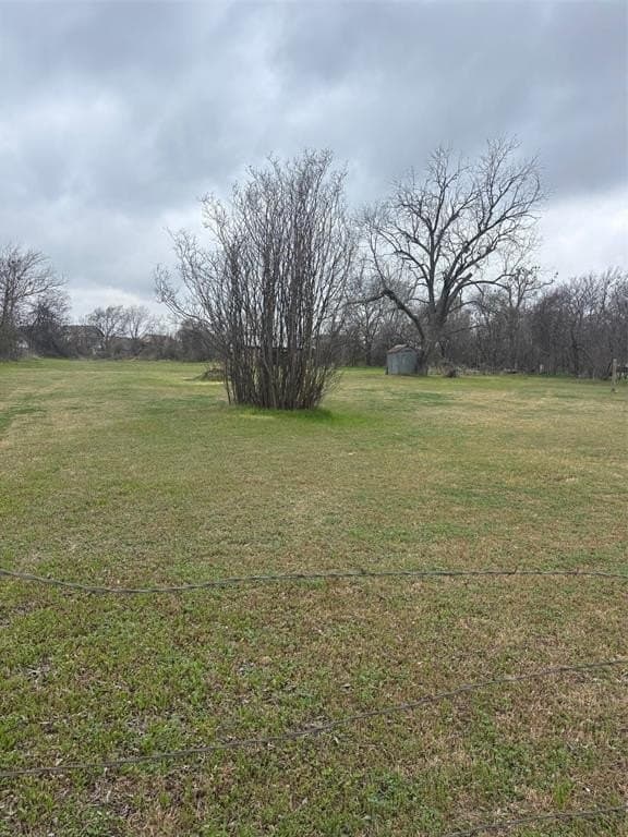 1.5 acres in McLennan County gallery image 4