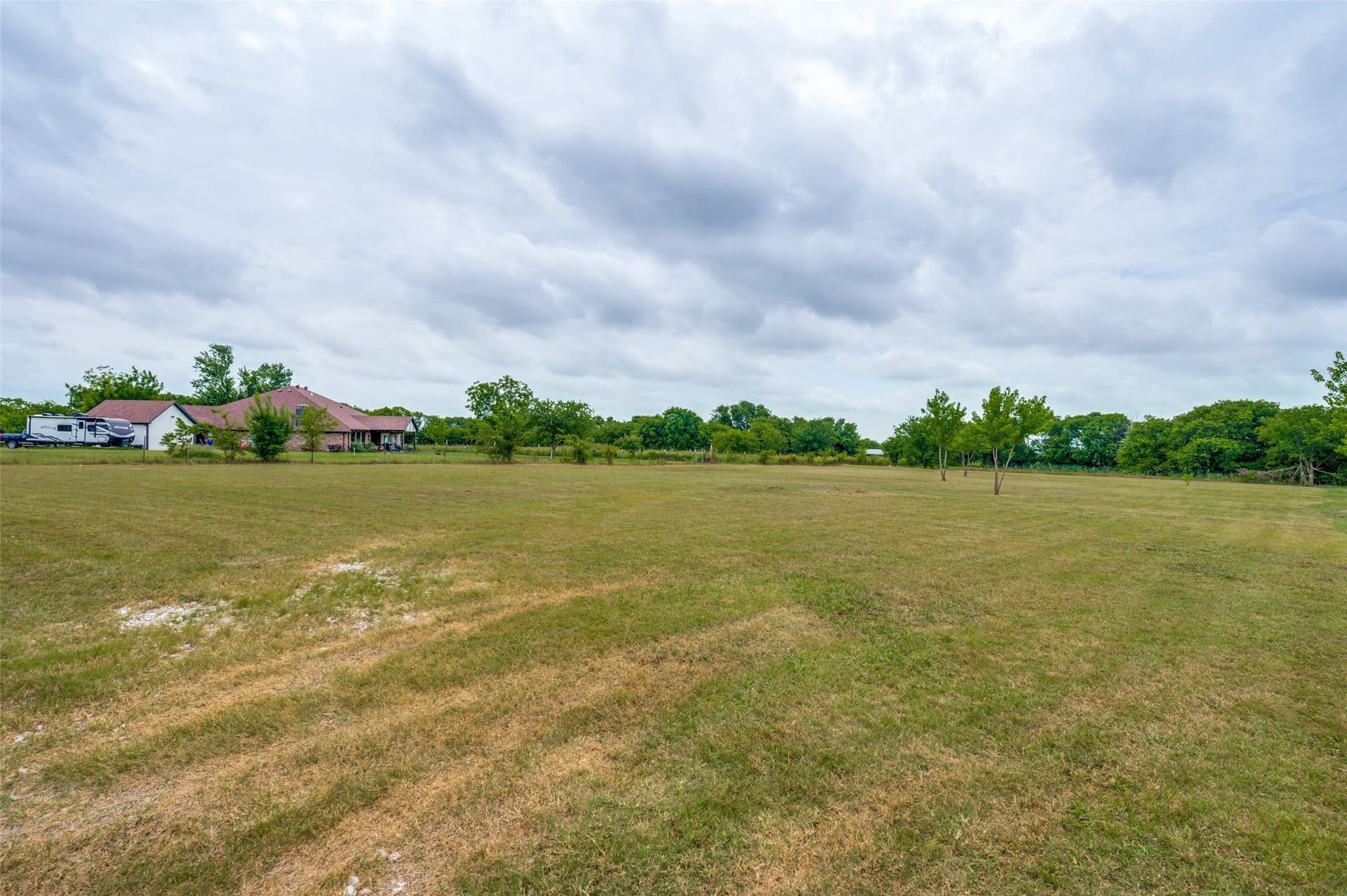 1.32 acres in Denton County gallery image 2