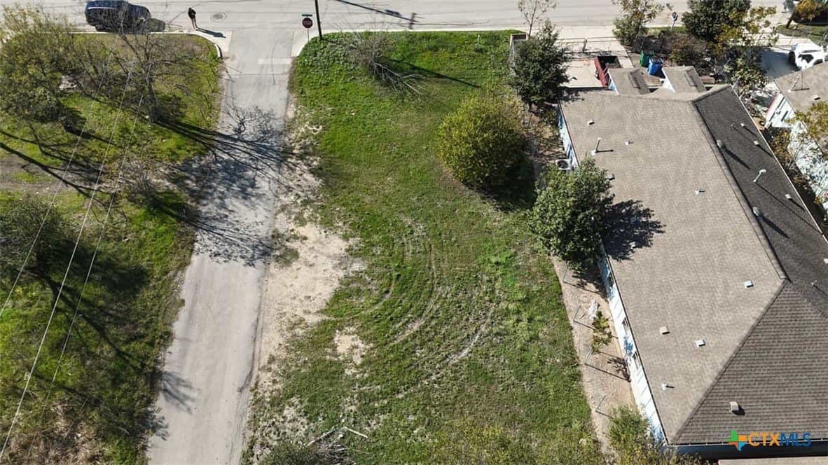 0.14 acres in Williamson County gallery image 4