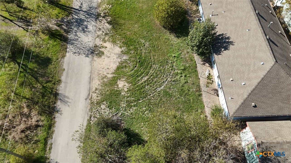 0.14 acres in Williamson County gallery image 3