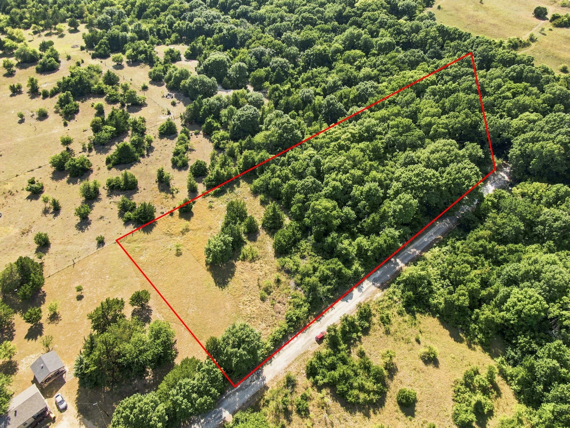 2.81 acres in Hill County