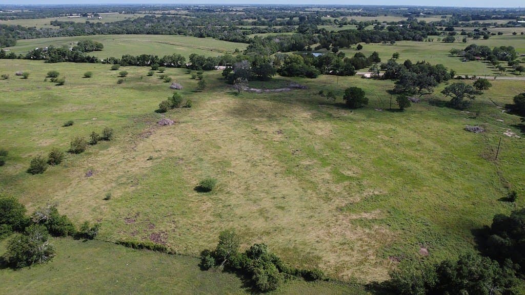 10.81 acres in Colorado County - photo 13