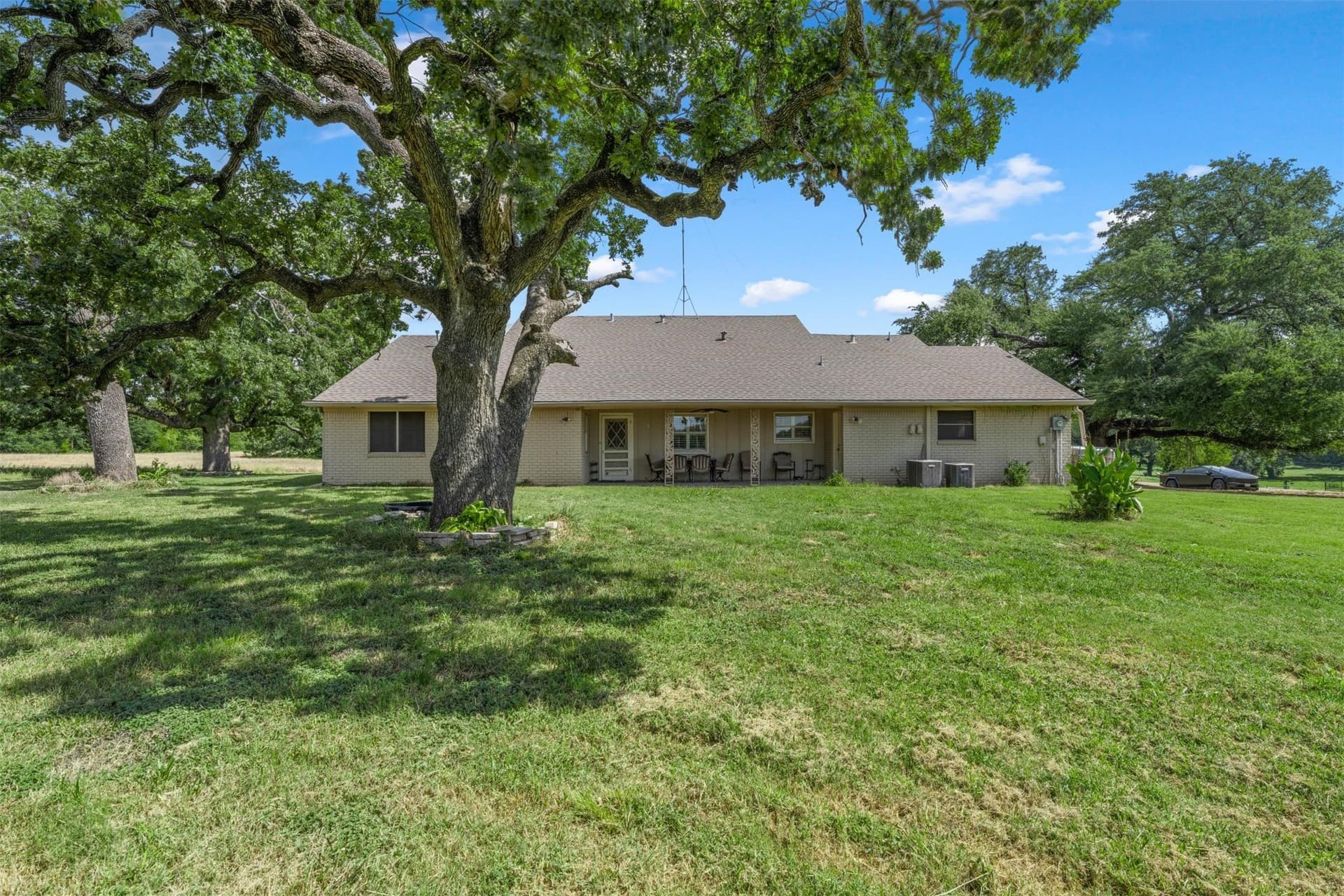 17.29 acres in Falls County - photo 24