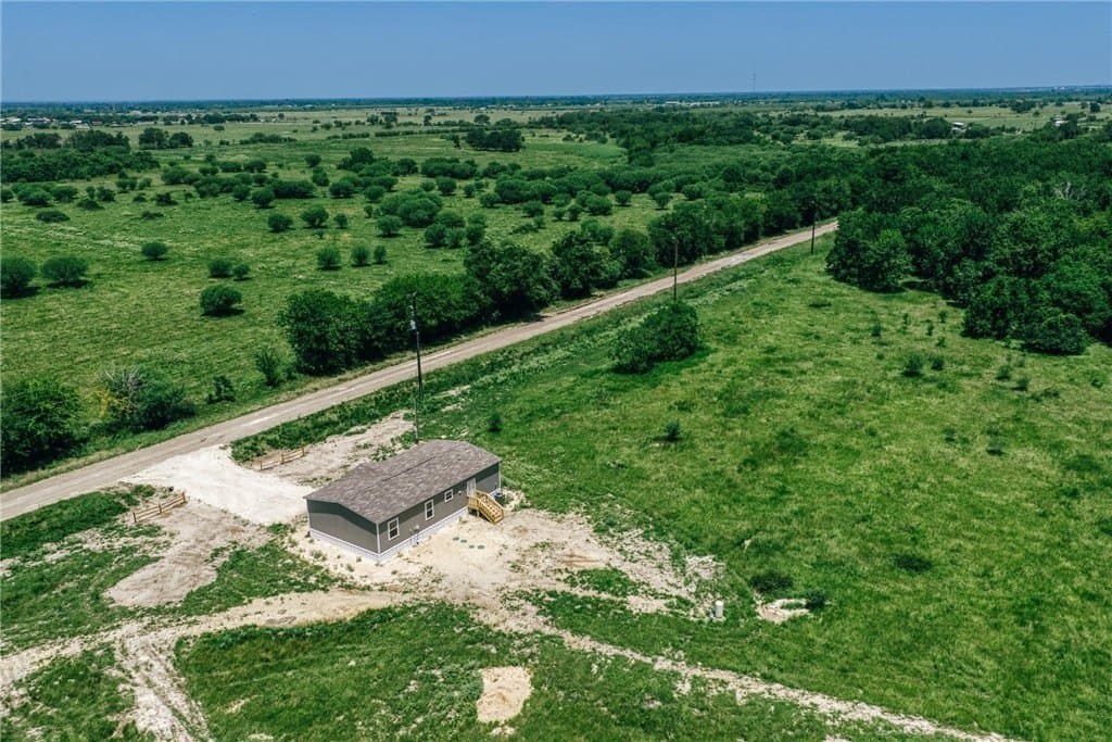 2.15 acres in WALLER County - photo 25