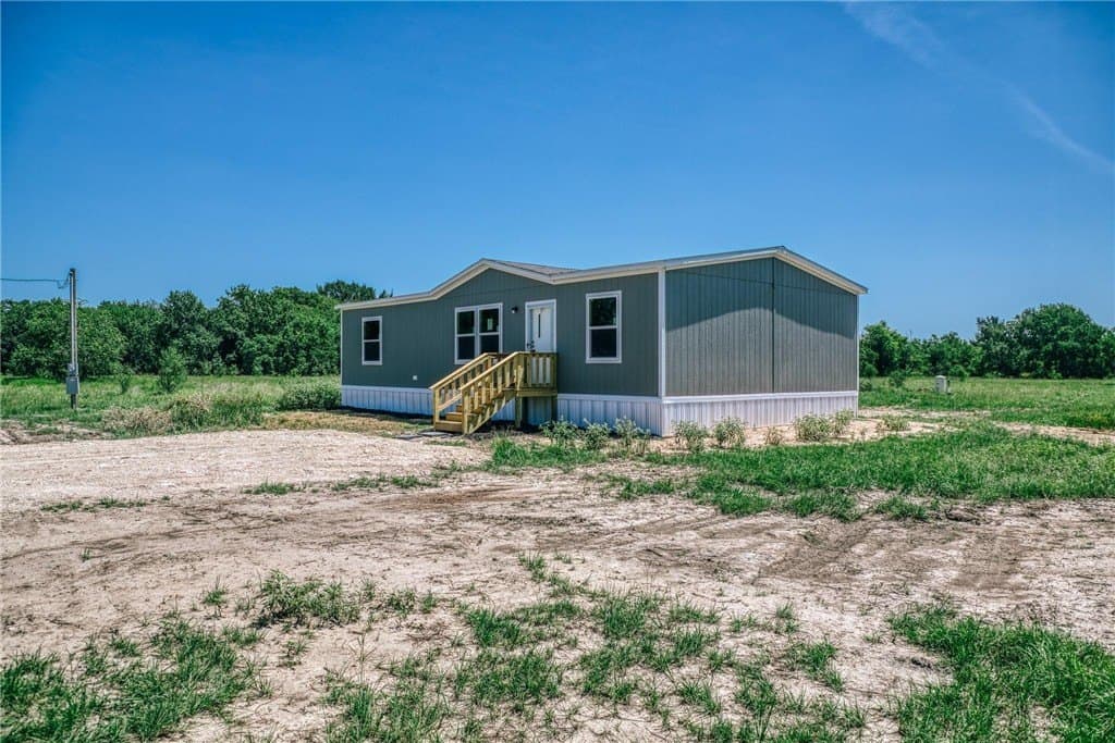 2.15 acres in WALLER County - photo 2