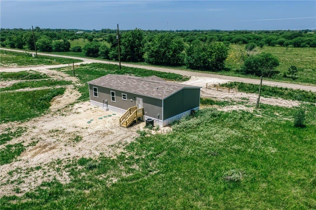 2.15 acres in WALLER County - photo 27