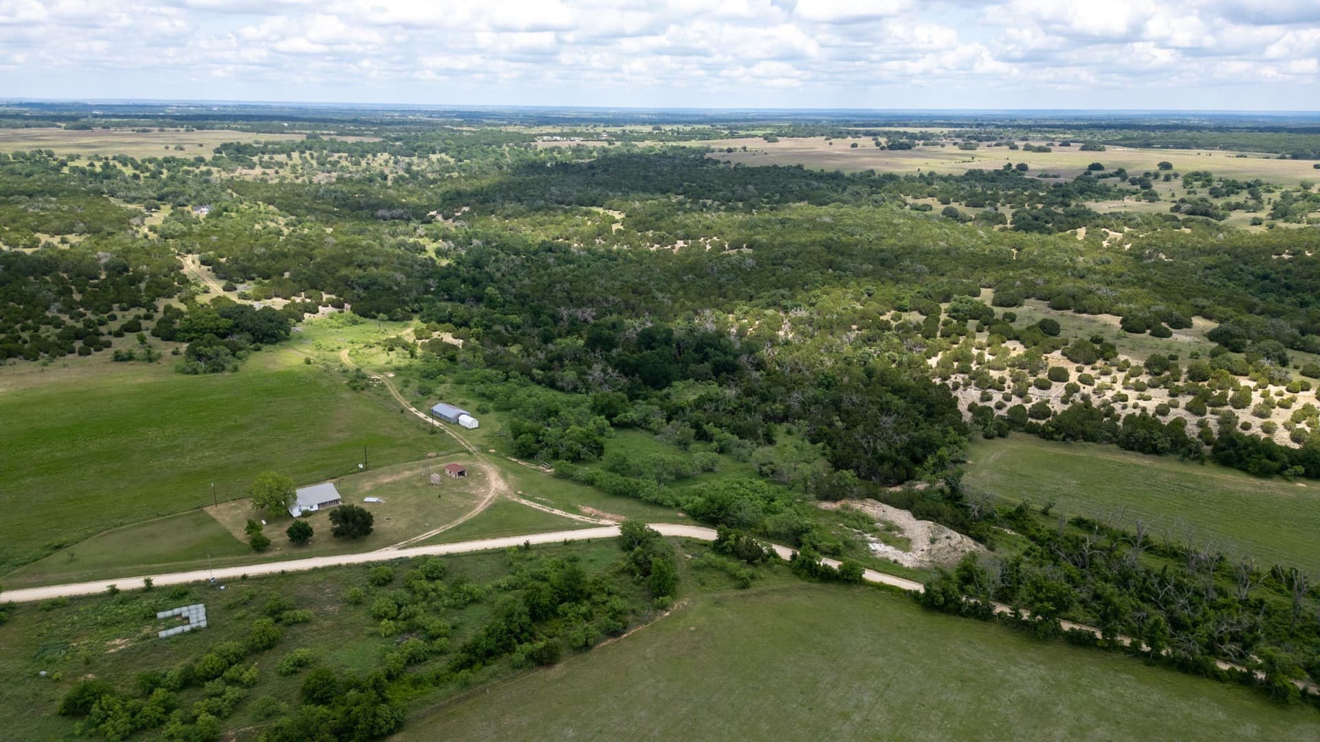 286.93 acres in Hamilton County - photo 9