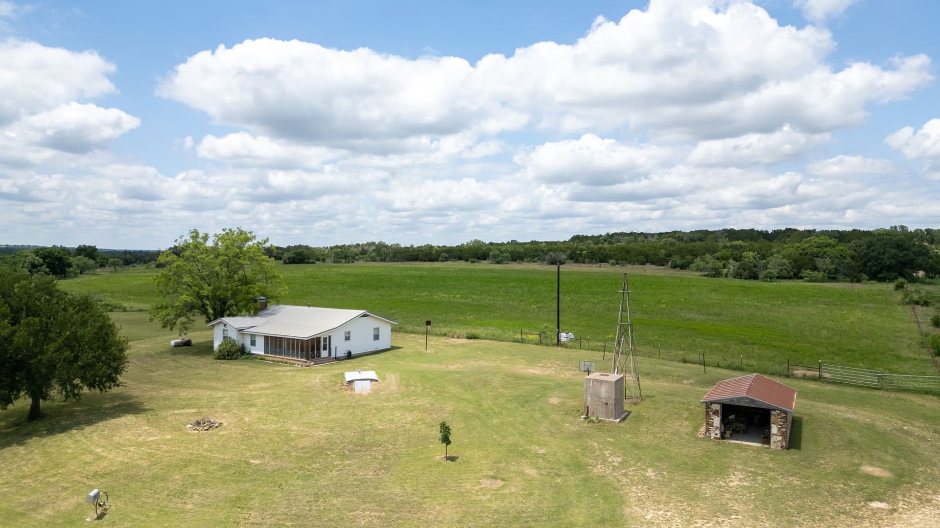 286.93 acres in Hamilton County - photo 29