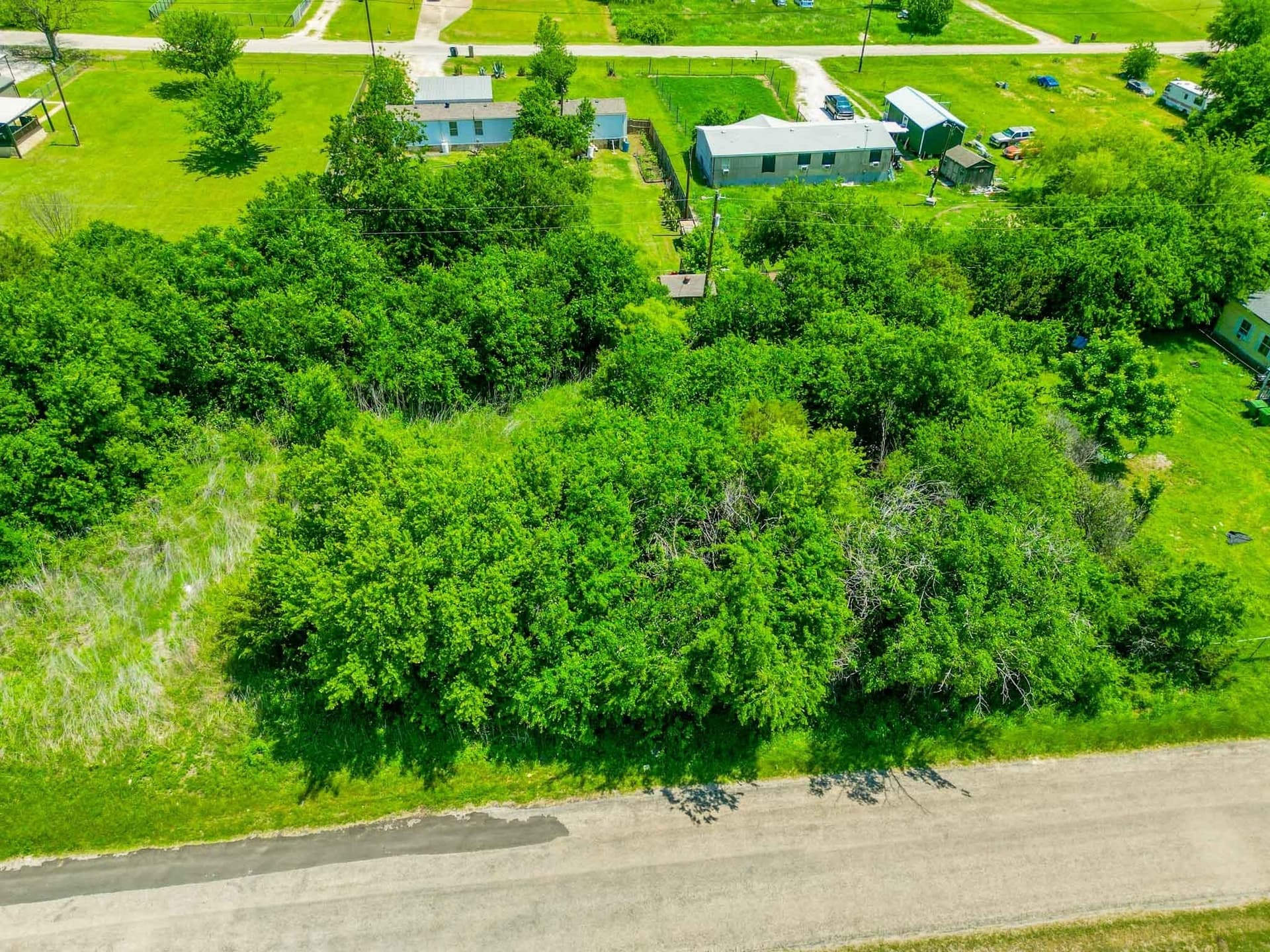 0.07 acres in Hood County - photo 9