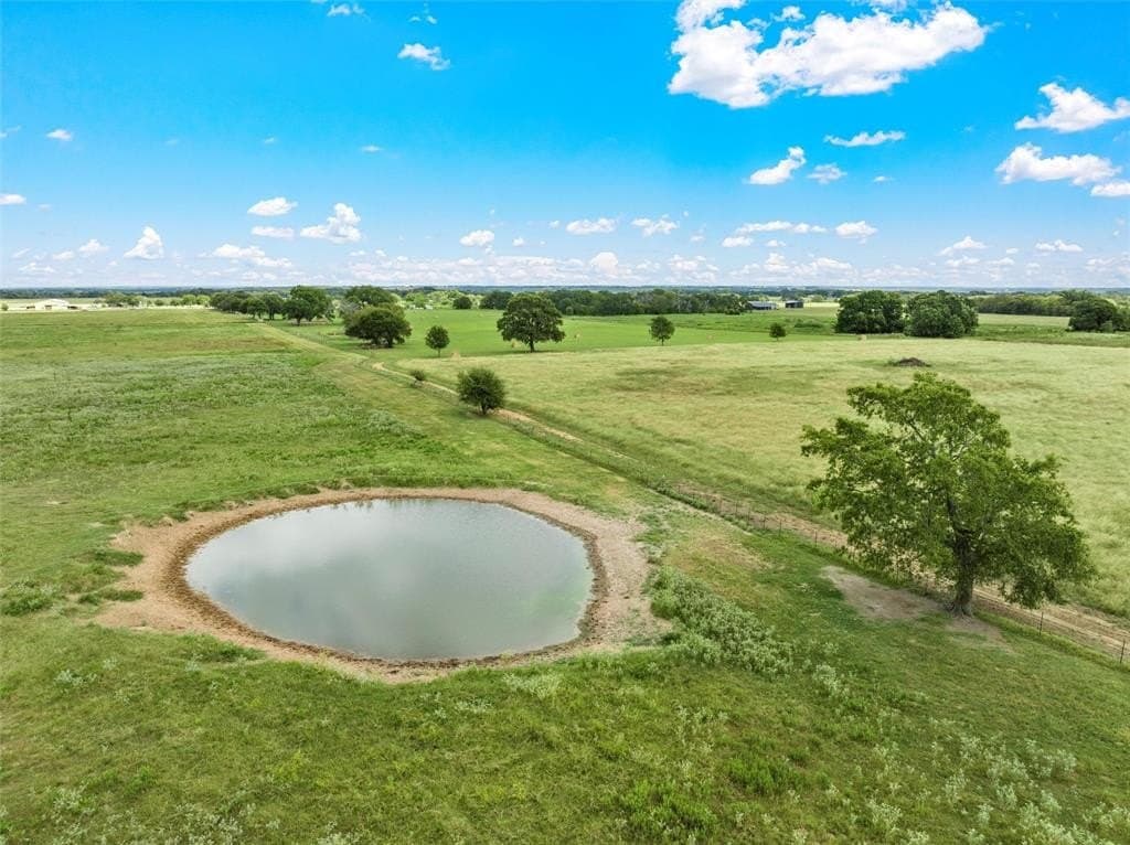 190 acres in Hill County gallery image 4