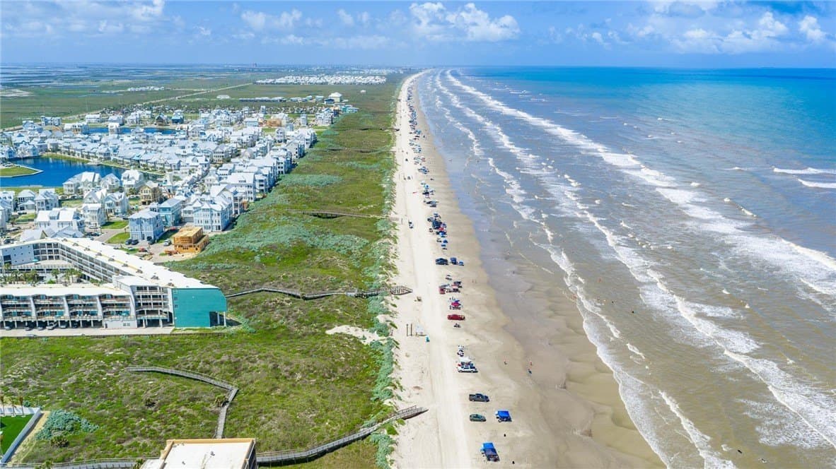 0.21 acres in Nueces County - photo 18