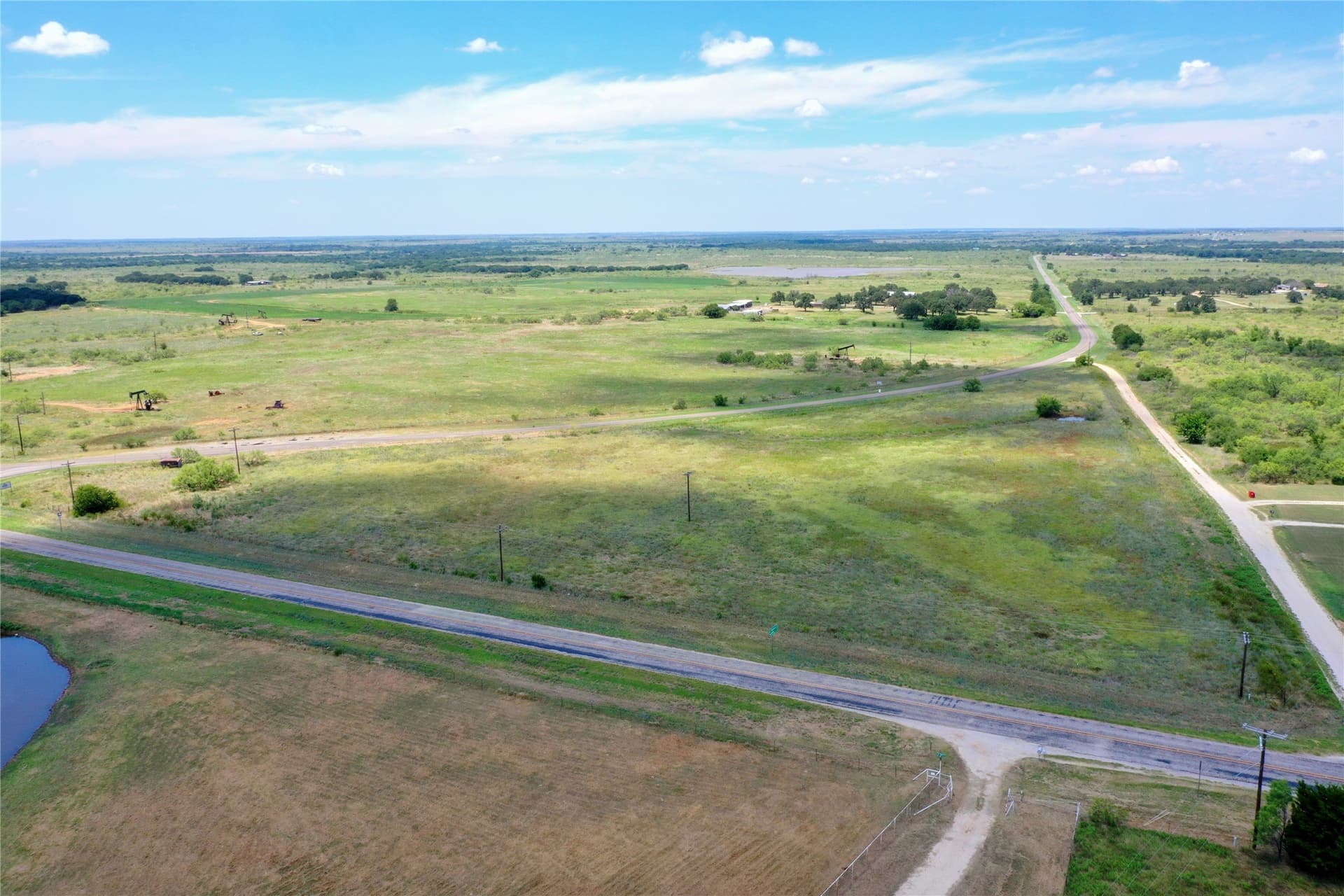 10.33 acres in Montague County - photo 4