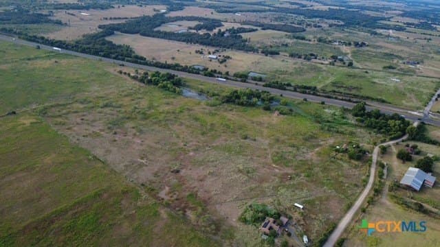 31 acres in Milam County - photo 8