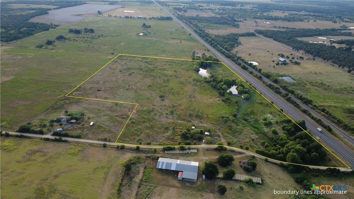 31 acres in Milam County