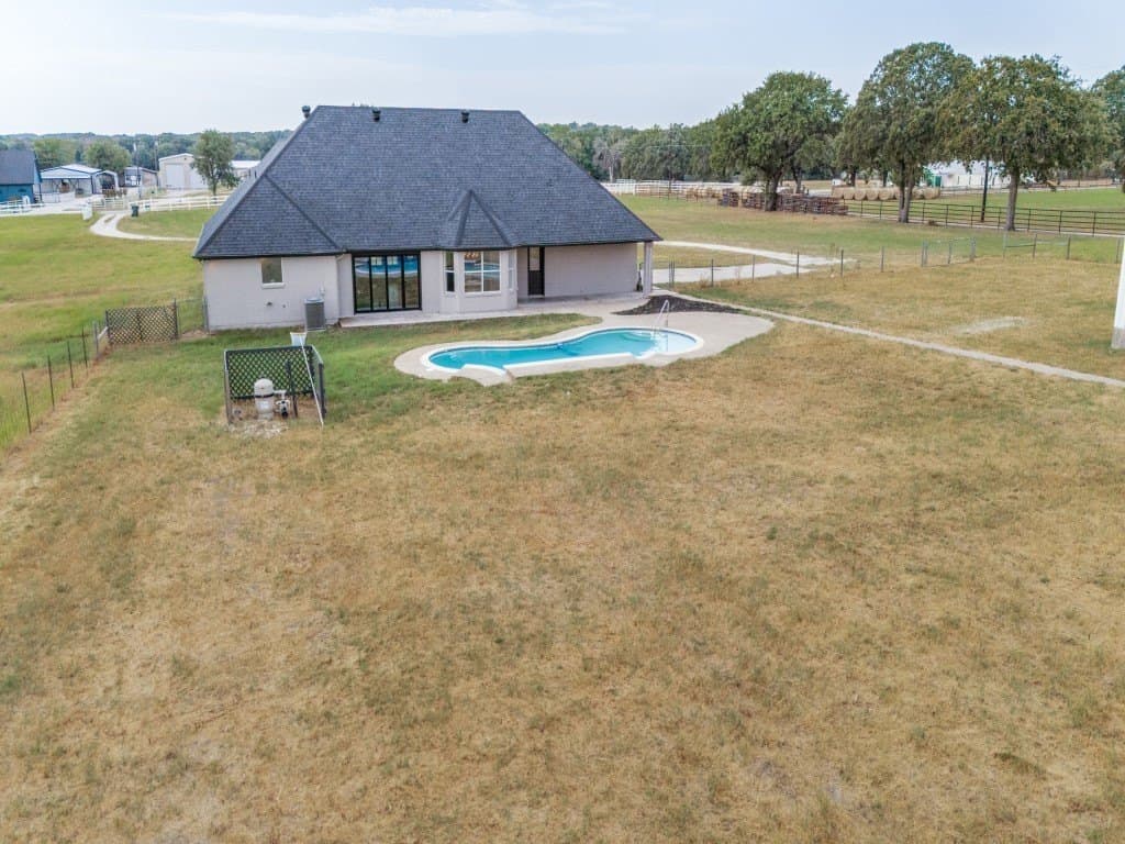 5.81 acres in Tarrant County - photo 38