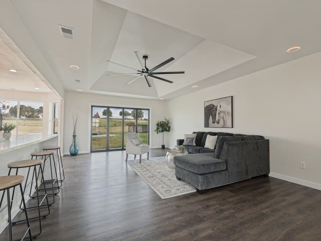 5.81 acres in Tarrant County - photo 9