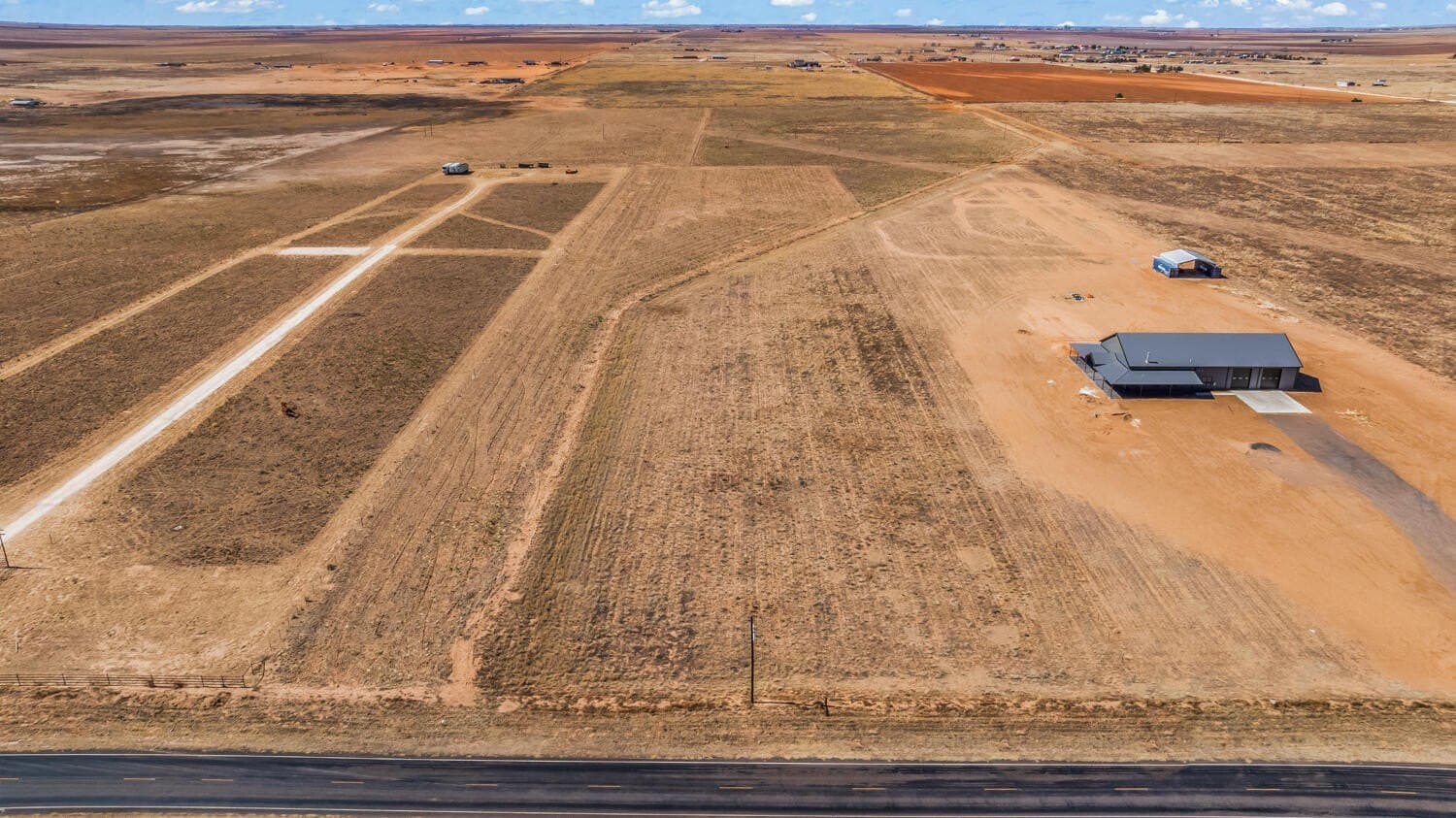 10 acres in Hockley County