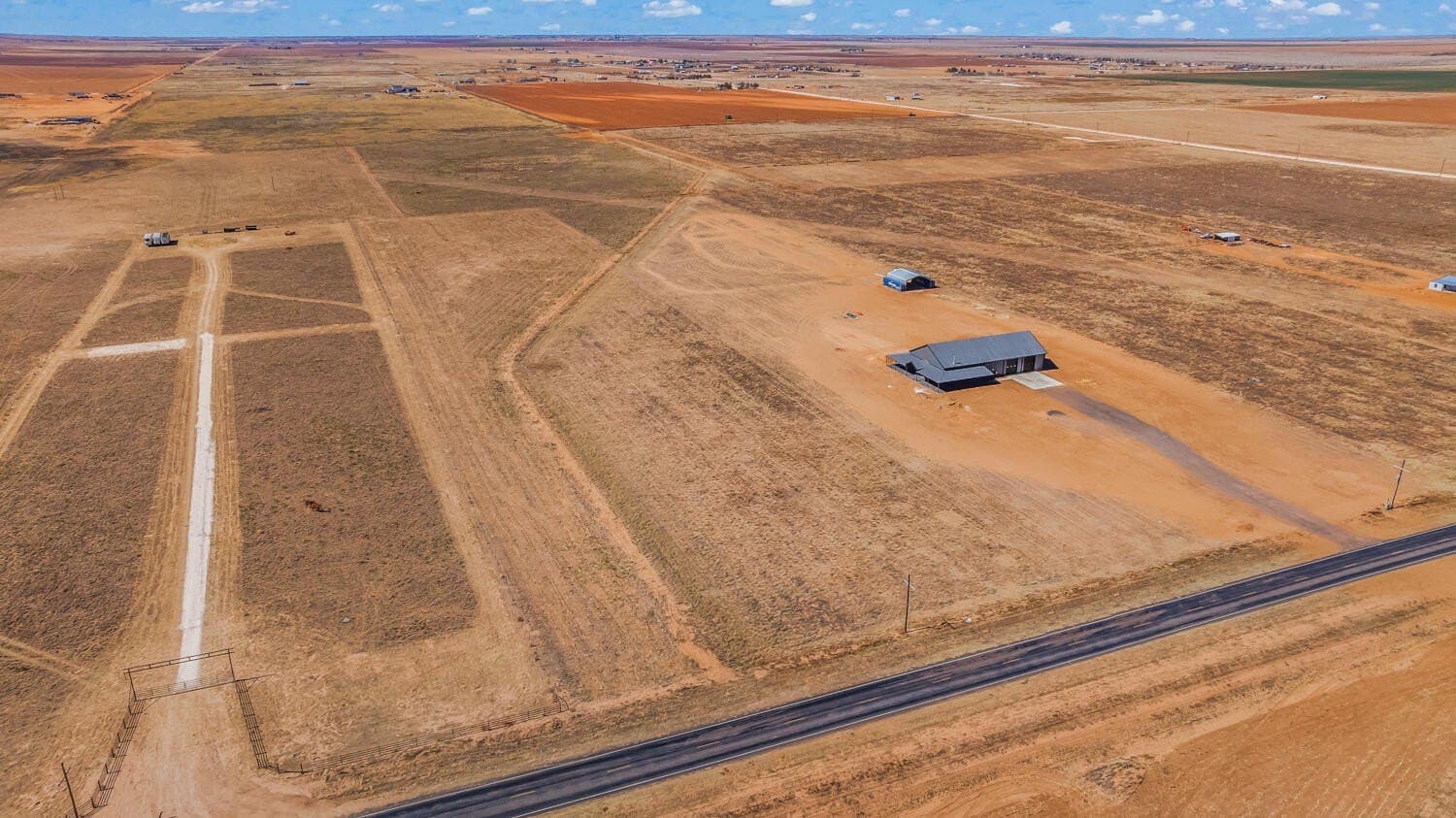 10 acres in Hockley County - photo 2