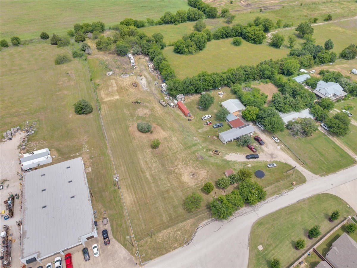 3.28 acres in Johnson County - photo 17