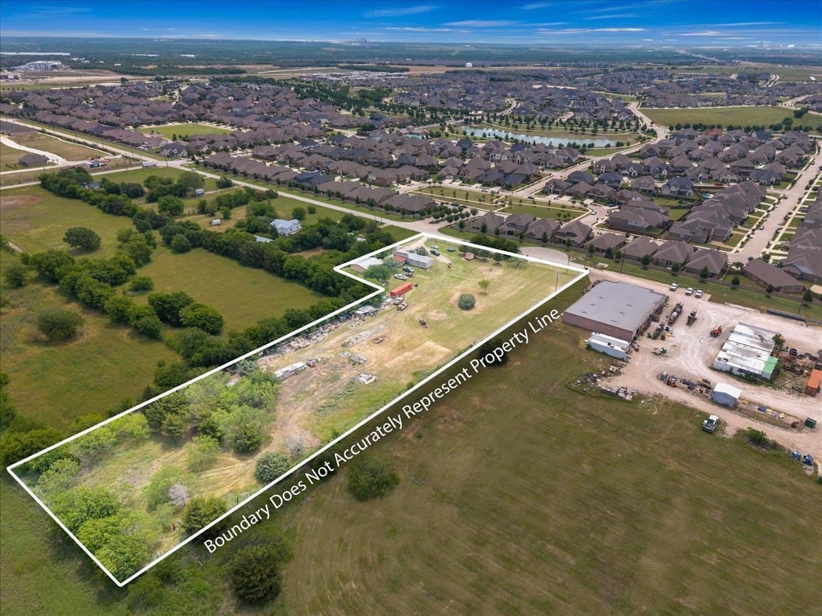 3.28 acres in Johnson County - photo 9