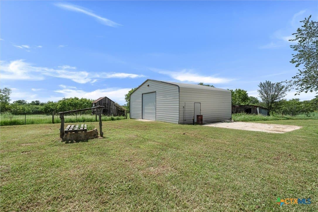 61.91 acres in Caldwell County - photo 32