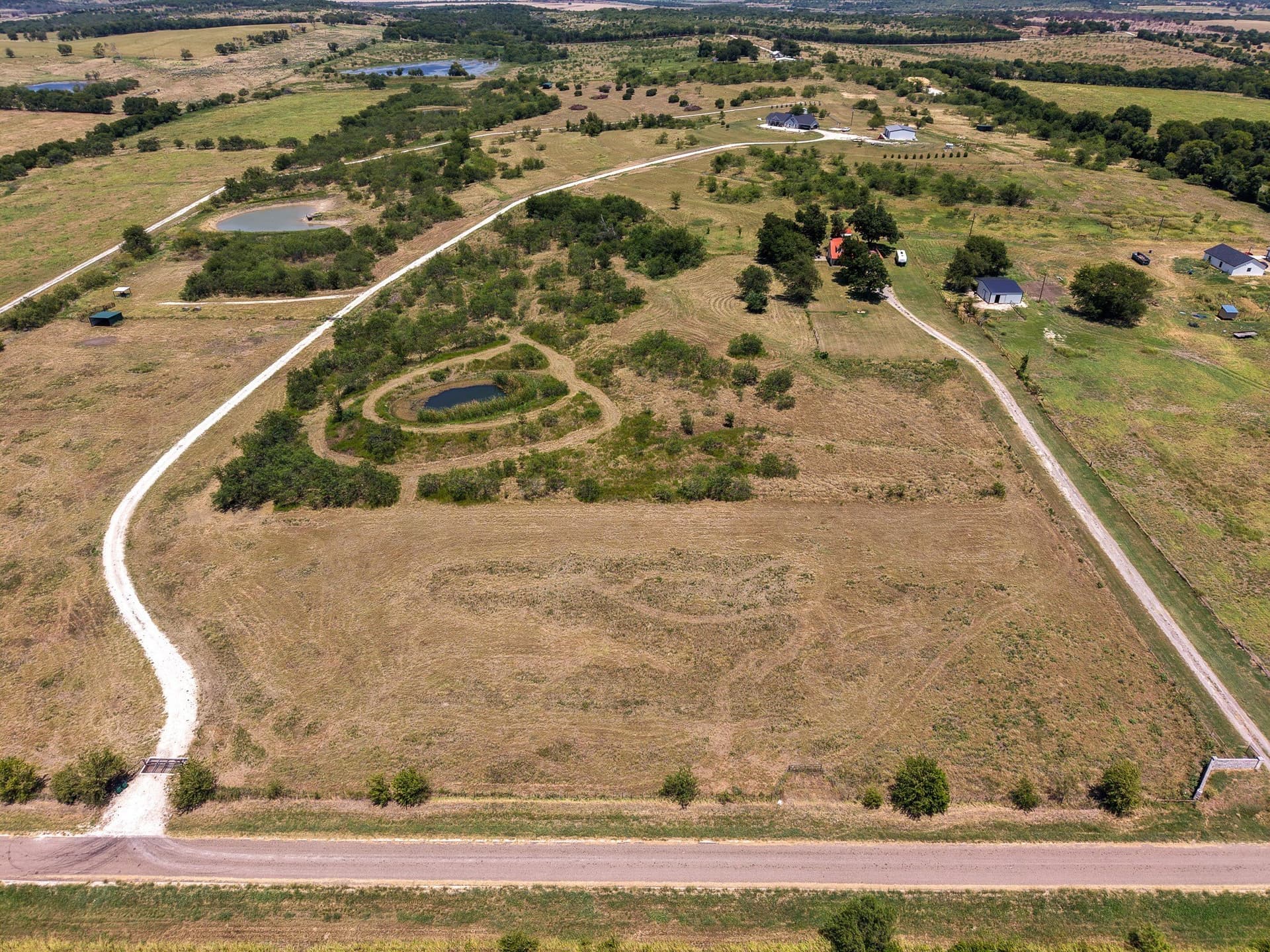 2 acres in McLennan County