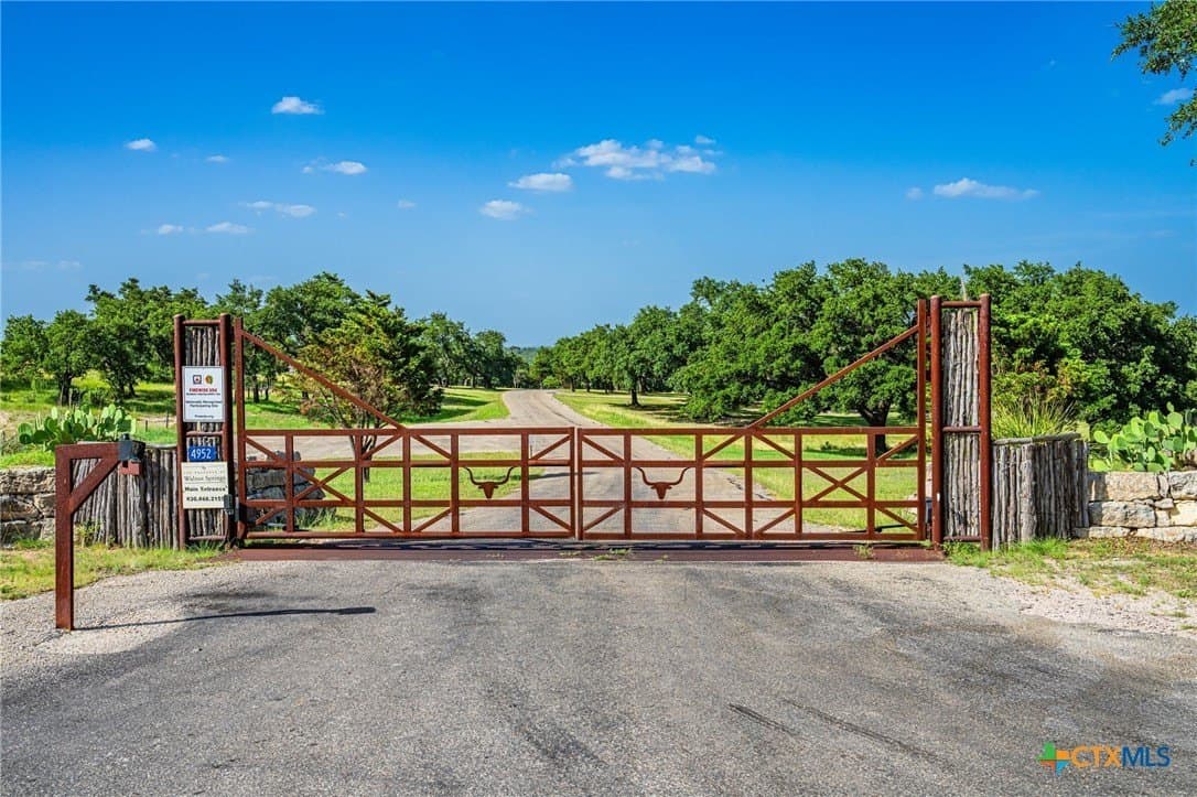 5.41 acres in Blanco County - photo 10
