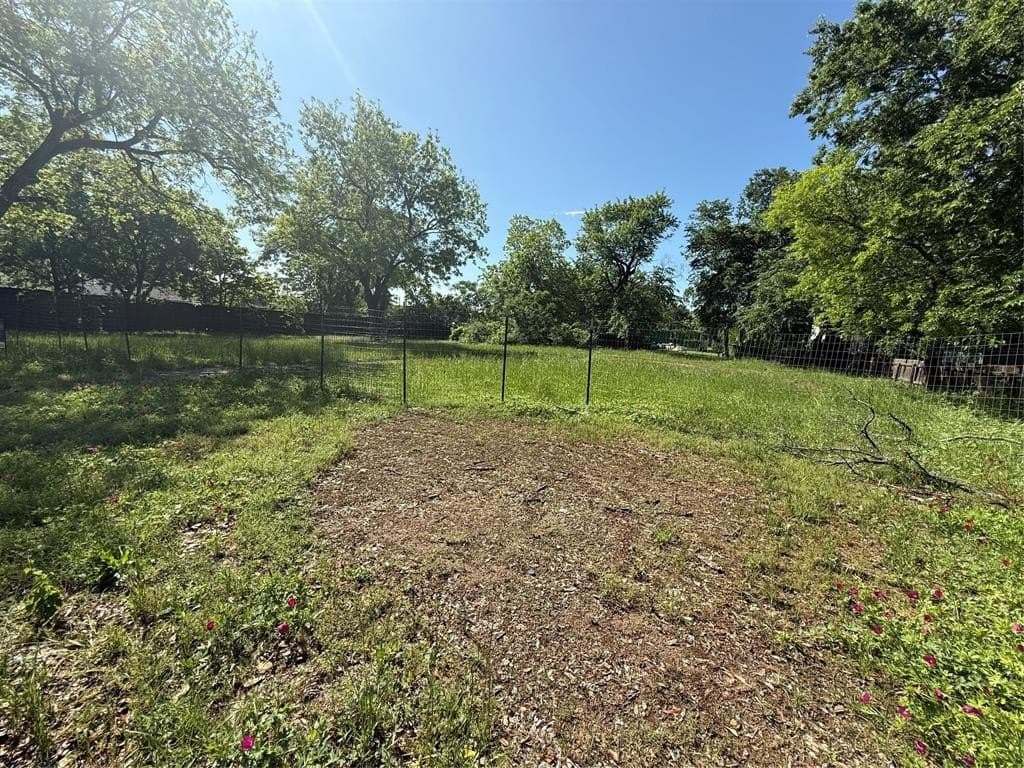 0.48 acres in Dallas County gallery image 2