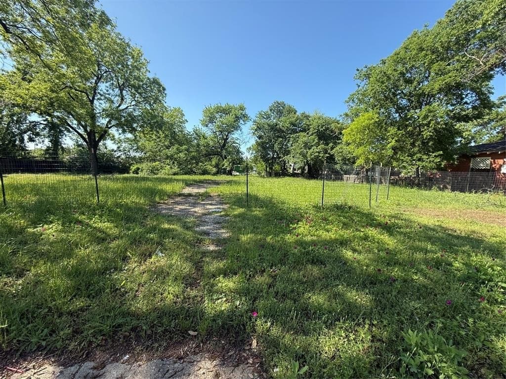 0.48 acres in Dallas County