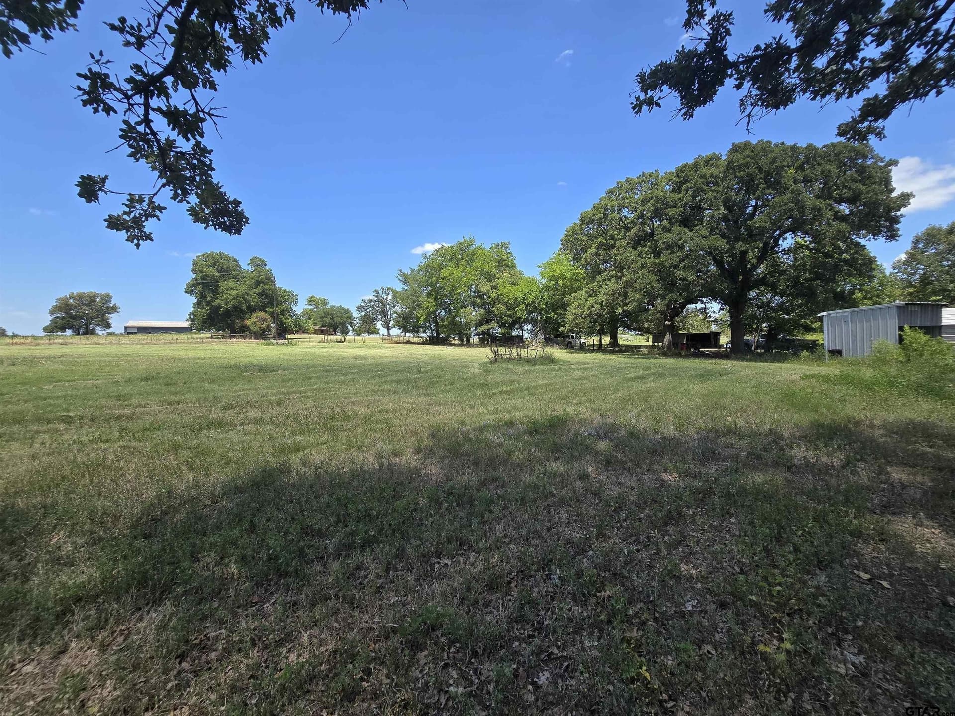 2.01 acres in Van Zandt County gallery image 3