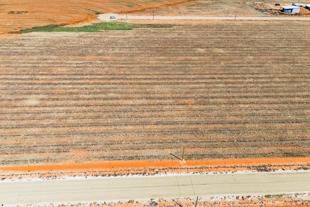 1.17 acres in Gaines County