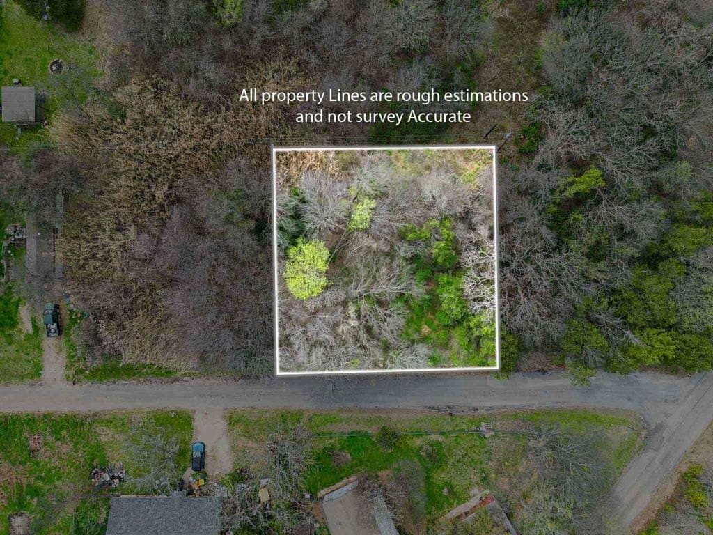 0.23 acres in Hood County